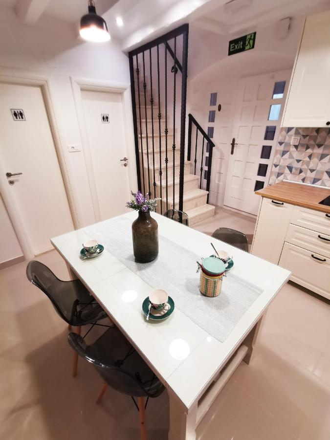 Crobeauty Villa สปลิท ภายนอก รูปภาพ